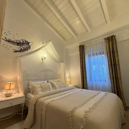 Guest house Zeynep 2*